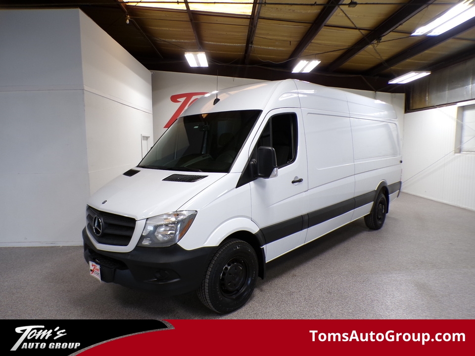 mercedes-benz sprinter cargo van 2015 WD3PE8DC7FP116681 image mercedes-benz sprinter cargo van 2015 WD3PE8DC7FP116681 image